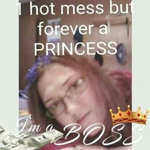 Meet your Posher, Christine